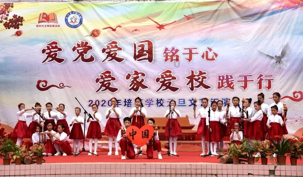在你周围你认为男生的压力主要来自哪些方面？游戏画面